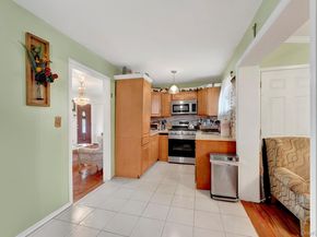 34 Tamarack Street, Central Islip NY 11722