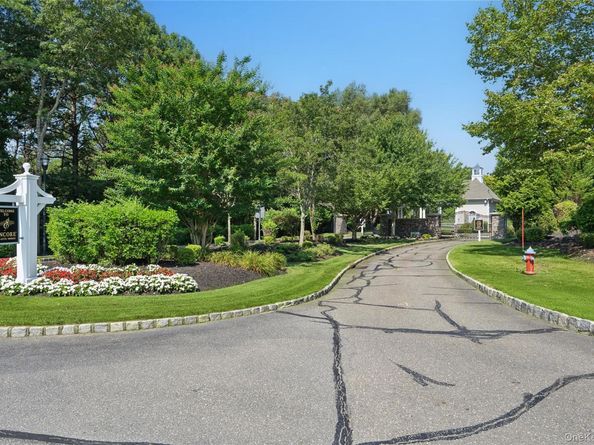 113 Overture Place, Eastport NY 11941