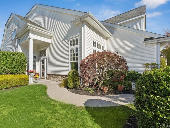 113 Overture Place, Eastport NY 11941