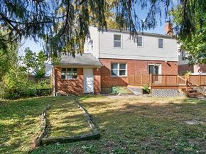452 Latham Road, Mineola NY 11501