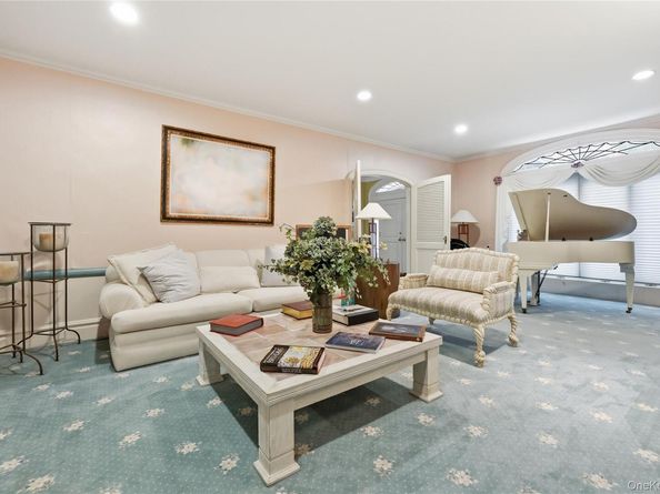 91 Woodmere Boulevard, Woodsburgh NY 11598