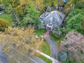 91 Woodmere Boulevard, Woodsburgh NY 11598