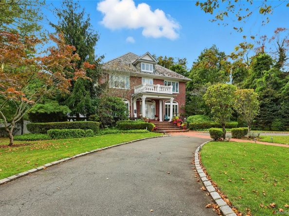 91 Woodmere Boulevard, Woodsburgh NY 11598
