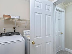 17 Pidgeon Court, Manorville NY 11949