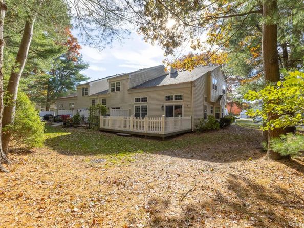 17 Pidgeon Court, Manorville NY 11949