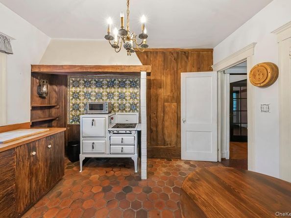 43 Ridge Drive, Yonkers NY 10705