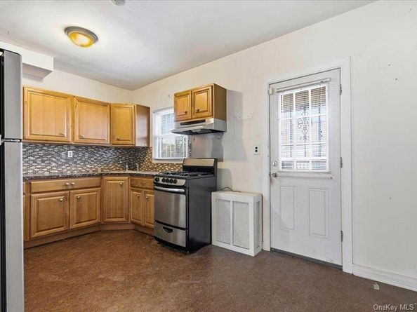 17-07 Suydam Street, Ridgewood NY 11385