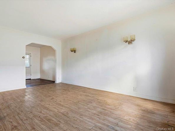 17-07 Suydam Street, Ridgewood NY 11385