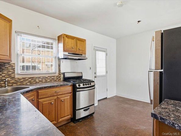 17-07 Suydam Street, Ridgewood NY 11385