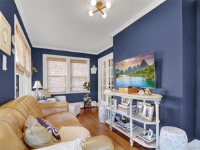 51-27 Browvale Lane, Little Neck NY 11362