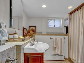 51-27 Browvale Lane, Little Neck NY 11362