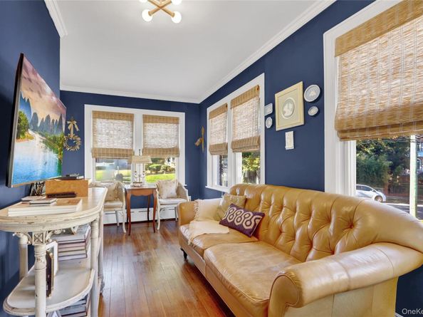 51-27 Browvale Lane, Little Neck NY 11362