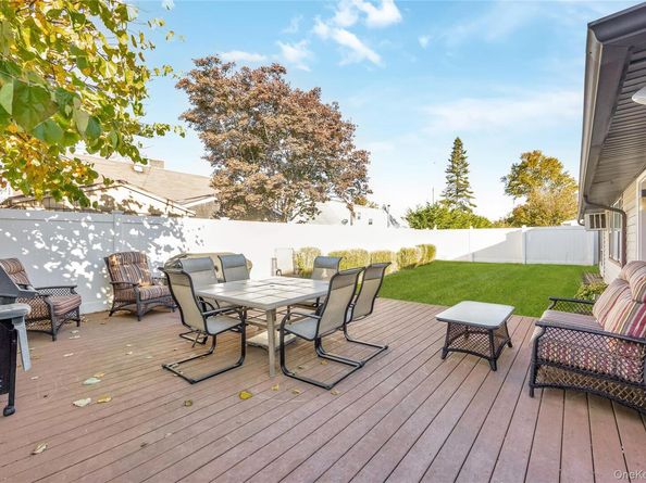 44 Sparrow Lane, Levittown NY 11756