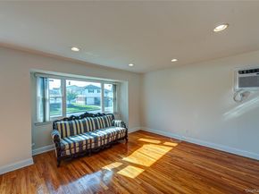 49 Spector Lane, Plainview NY 11803