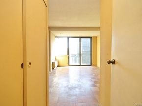 15 Stewart Place 1R, White Plains NY 10603