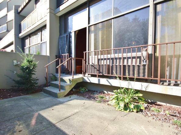 15 Stewart Place 1R, White Plains NY 10603