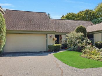 593B Heritage Hills