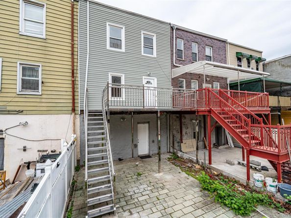 2354 Waterbury Avenue, Bronx NY 10462