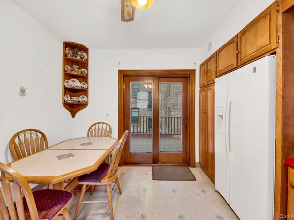 242 E 237th Street, Bronx NY 10470