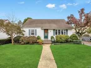60 Underhill Avenue, Hicksville NY 11801