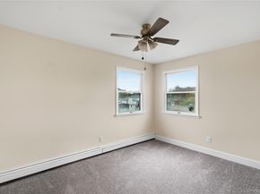 34 Meadow Wood Lane, Farmingdale NY 11735
