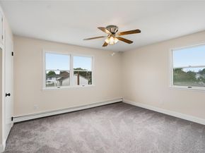 34 Meadow Wood Lane, Farmingdale NY 11735