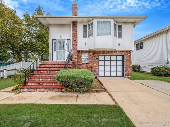 3 Tompkins Place, Hempstead NY 11550