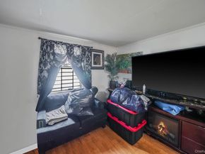 3 Tompkins Place, Hempstead NY 11550