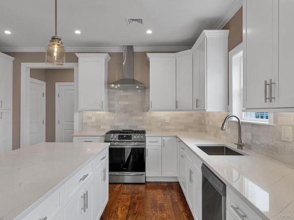 176 (Dorchester) Southern Boulevard, Nesconset NY 11767