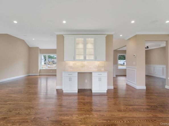 176 (Dorchester) Southern Boulevard, Nesconset NY 11767