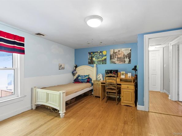 68 East Shore Road, Huntington NY 11743