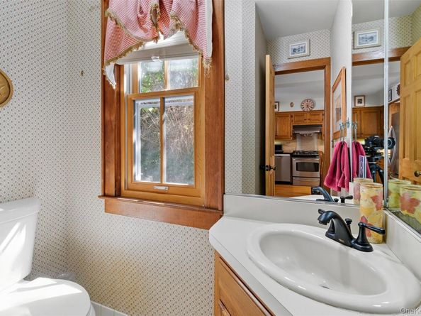 68 East Shore Road, Huntington NY 11743