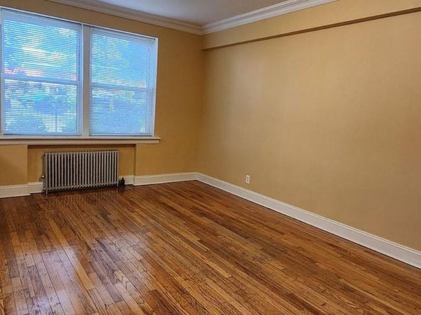 14139 79TH Ave 3O, Kew Garden Hills NY 11367