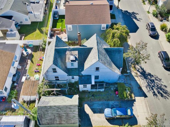 10 Kirkwood Street, Long Beach NY 11561