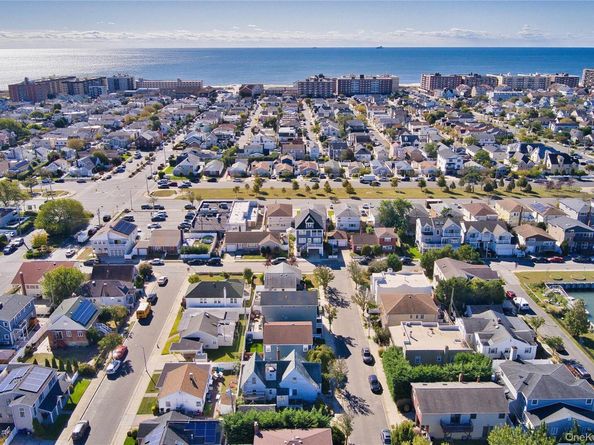 10 Kirkwood Street, Long Beach NY 11561