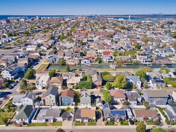 10 Kirkwood Street, Long Beach NY 11561