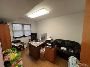 143-27 Roosevelt Avenue, Flushing NY 11354