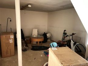 143-27 Roosevelt Avenue, Flushing NY 11354