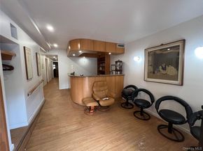 143-27 Roosevelt Avenue, Flushing NY 11354