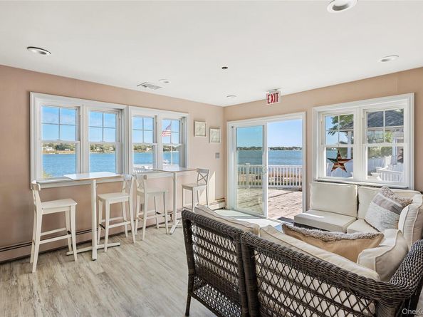 61 West Tiana Rd 24, Hampton Bays NY 11946