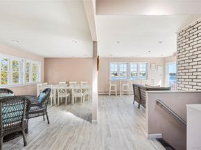 61 West Tiana Rd 24, Hampton Bays NY 11946