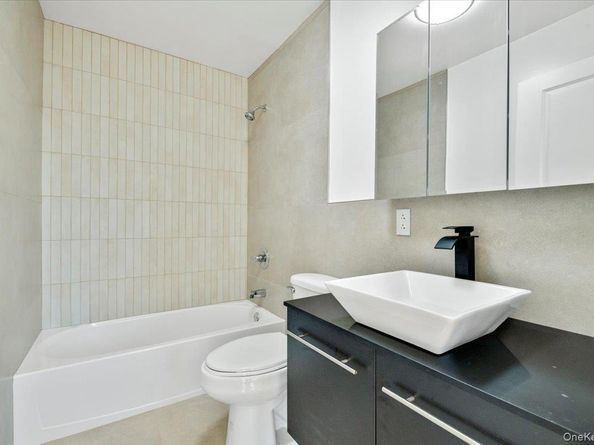 166 Beach 4th Street, Far Rockaway NY 11691