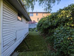 19633 Foothill Avenue, Holliswood NY 11423