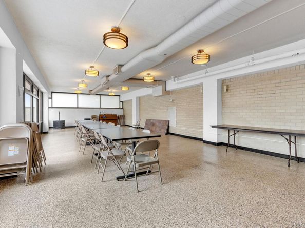 2500 Johnson Avenue 15P, Bronx NY 10463