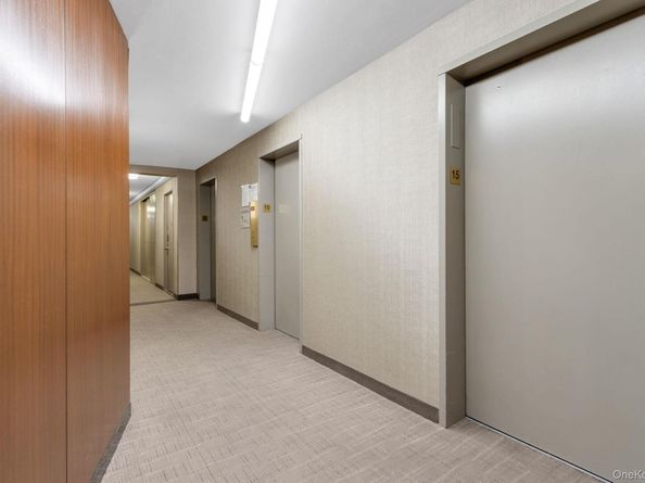 2500 Johnson Avenue 15P, Bronx NY 10463