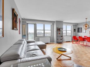 2500 Johnson Avenue 15P, Bronx NY 10463