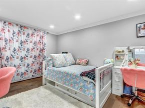 14 Chatham Place, Dix Hills NY 11746