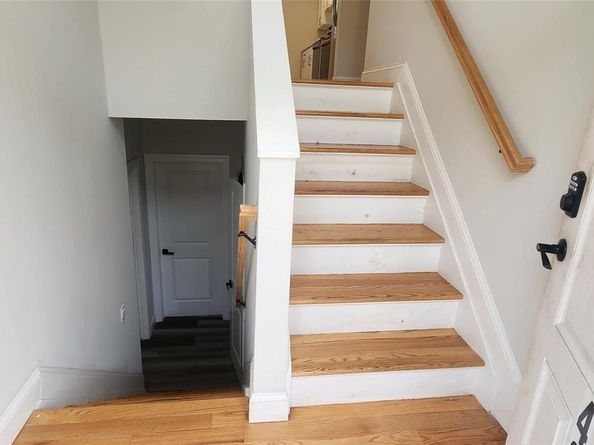 464 Granny Road, Medford NY 11763