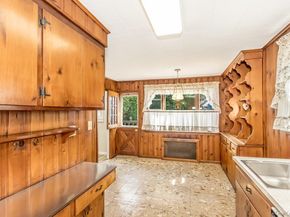 1887 Bryant Place, Baldwin NY 11510