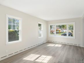 1887 Bryant Place, Baldwin NY 11510
